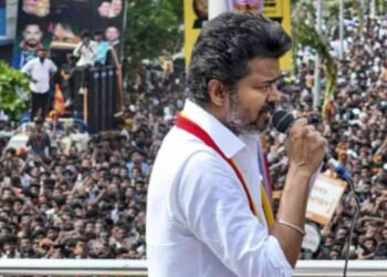கரூர் சம்பவத்தின் பின் நாளை மக்களை சந்திக்கும் விஜய்!