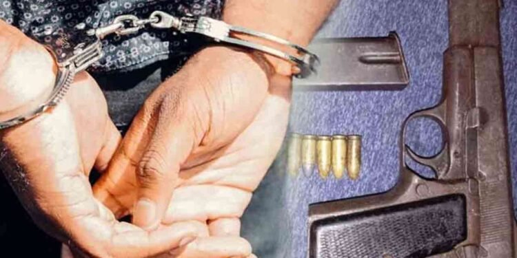 துப்பாக்கியுடன் ஒருவர் கைது