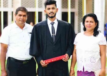 ஹெரோயினுடன் பிடிபட்ட அதிபரின் மனைவி, கொஸ்கொட சுஜீயின் உறவினர்