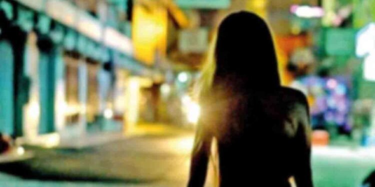 இலங்கையில் உள்ள திருநங்கைகள் குறித்து வௌியான அதிர்ச்சித் தகவல்!