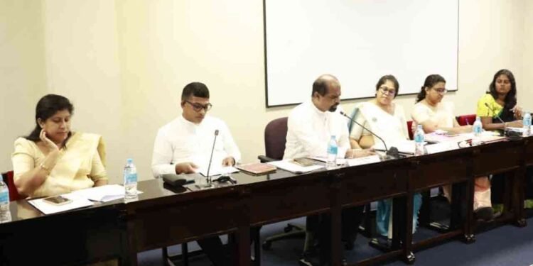 அரச சேவை சம்பள கட்டமைப்பின் இடைக்கால அறிக்கை!