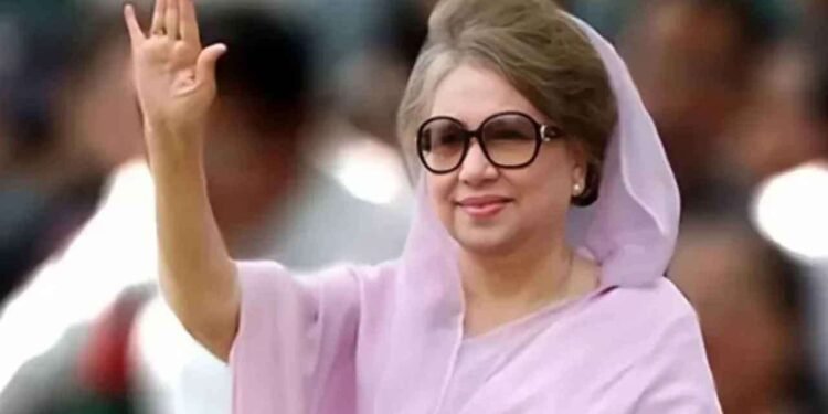 பங்களாதேஷ் அரசியலில் பெண் தலைமையின் முன்னோடி: கலீதா ஜியா!