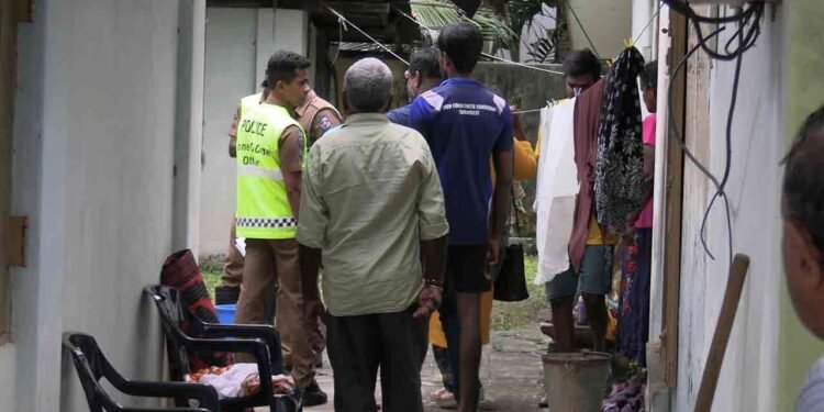 ஓய்வுபெற்ற ஆசிரியை கிணற்றில் இருந்து சடலமாக மீட்பு