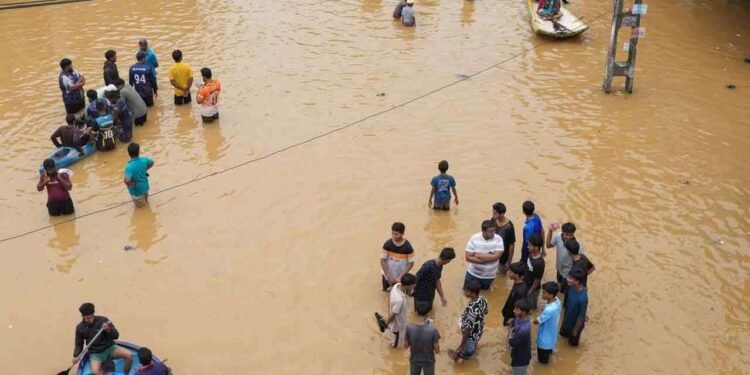 ட்ரோன்களை பறக்கவிட வேண்டாம் – விமானப் படை