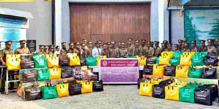 அனர்த்தத்திற்கு உள்ளானவர்களுக்கு யாழ் சிறையின் நிவாரண உதவி