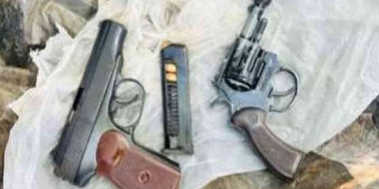 வாழைச்சேனையில் இரண்டு துப்பாக்கிகள் மீட்பு