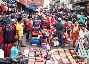 கண்டி மாநகர சபை நடைபாதை வியாபாரிகளை அகற்ற தீர்மானம்