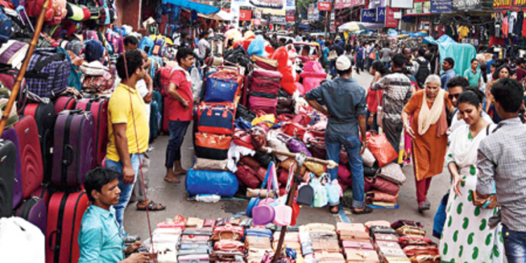 கண்டி மாநகர சபை நடைபாதை வியாபாரிகளை அகற்ற தீர்மானம்