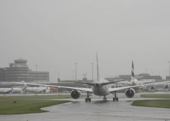 மான்செஸ்டரில் கடும் மழை – பல விமானங்கள் தாமதம்