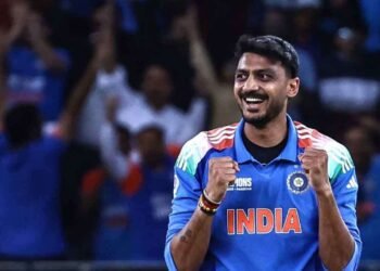 தென்னாப்பிரிக்க தொடரில் இருந்து அக்ஸர் பட்டேல் விலகல்