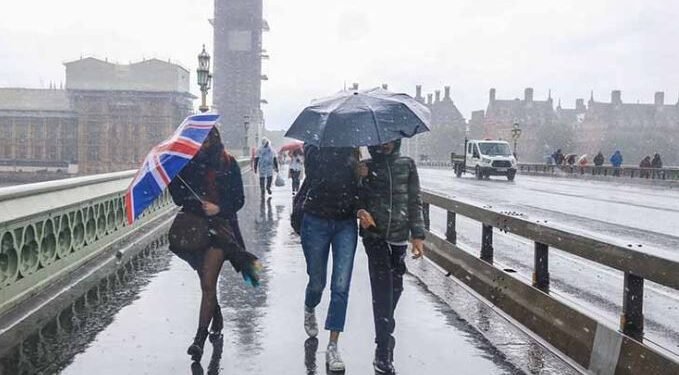 பிரித்தானியாவி பல பகுதிகளில் கன மழைபெய்யும் – வானிலை அலுவலகம் எச்சரிக்கை