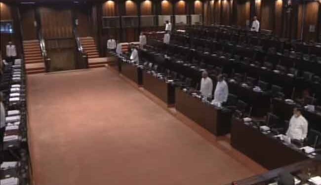 நாட்டில் நிலவும் வெள்ளத்தால் தொற்றுநோய்கள் அபாயம்!