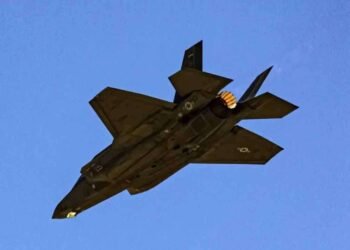 ஐஸ் இலக்குகள் மீது அமெரிக்காவின் பாரிய தாக்குதல் – சிரியாவில் பதற்றம்