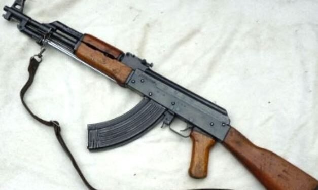 இரு பகுதிகளில் ஆயுத வேட்டை – கிரேன்ட்பாஸ், பிலியந்தலையில் துப்பாக்கிகள் மீட்பு!