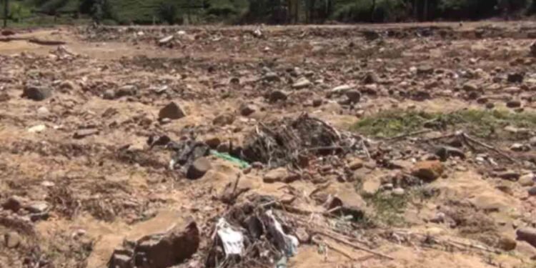 தங்க நகைகளை அடகு வைத்து விவசாயம் செய்தவர்கள் நடுத்தெருவில்