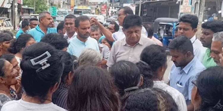 நிவாரணம் மக்களுக்கு விரைவாக சென்றடைய வேண்டும் – சஜித்