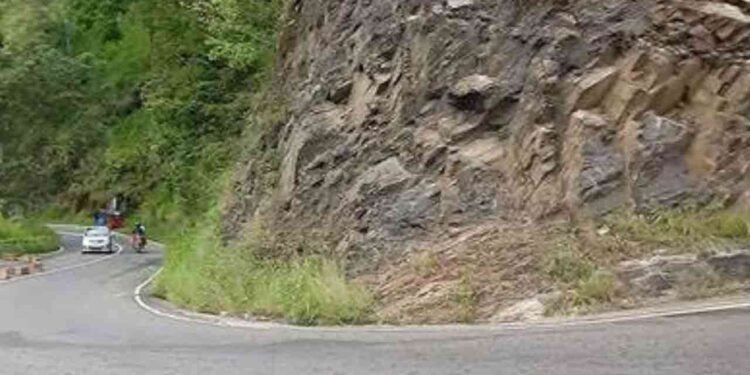 எல்ல – வெல்லவாய வீதி போக்குவரத்துக்காக மீண்டும் திறப்பு