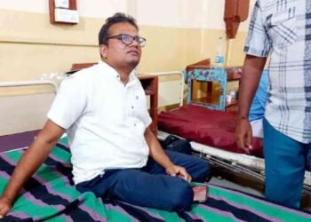 தையிட்டியில் பொலிஸ் சித்திரவதை: நிரோஷ் வைத்தியசாலையில் அனுமதி