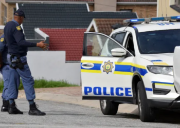 தென்னாப்பிரிக்காவில் துப்பாக்கி பிரயோகம் – 09 பேர் உயிரிழப்பு