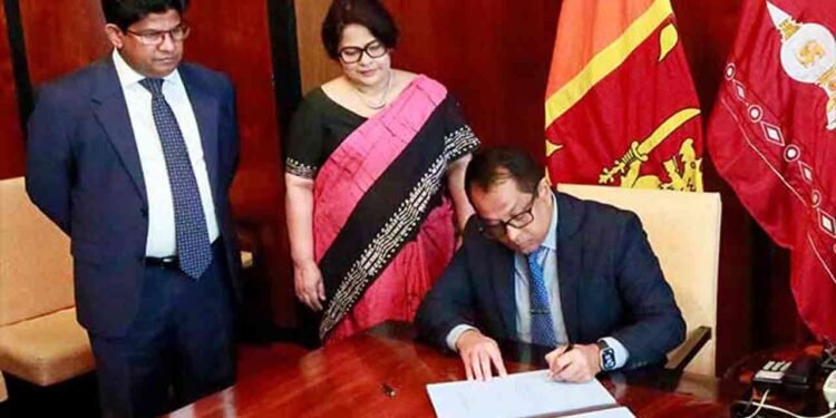 நடைமுறைக்கு வந்தது துறைமுக நகரத் திருத்தச் சட்டம்!