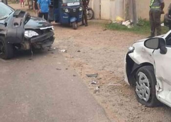 அசோக ரன்வலவின் மனைவி விபத்தில் சிக்கி வைத்தியசாலையில் அனுமதி