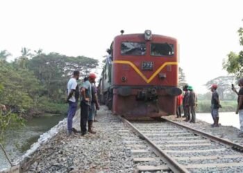கொழும்பு – புத்தளம் ரயில் சேவை நாளை மீண்டும் ஆரம்பம்