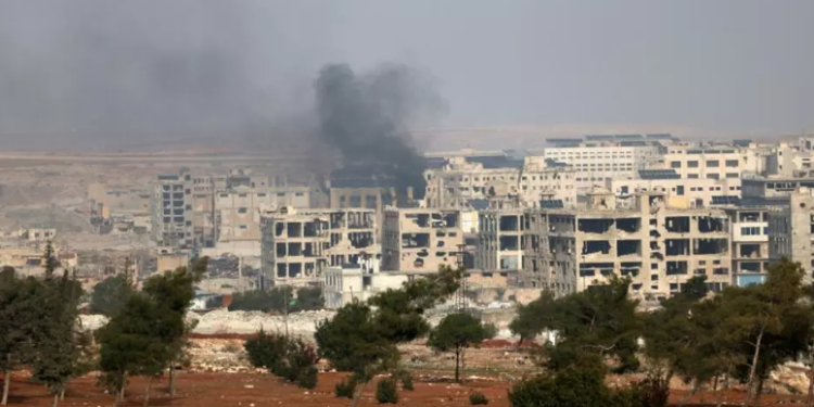 அலெப்போவில் கடும் மோதல் – ஆயிரக்கணக்கானோர் இடம்பெயர்வு