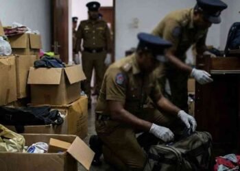 பொலிஸாரின் சுற்றிவளைப்புகளில் 728 பேர் கைது!