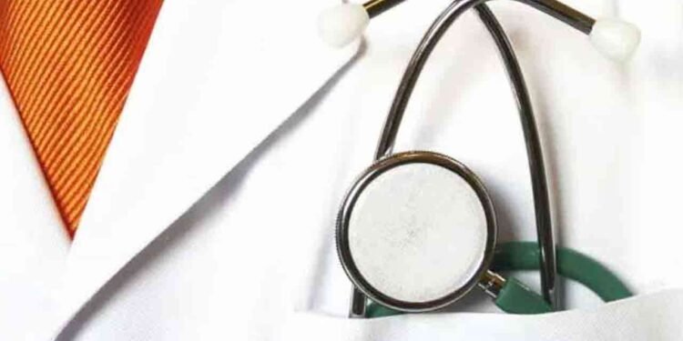 தொழிற்சங்க நடவடிக்கைக்கு தயாராகும் வைத்தியர்கள்