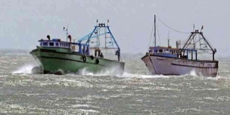 நெடுநாள் மீன்பிடி படகுகளில் சிக்கிய பாரியளவான போதைப்பொருள்