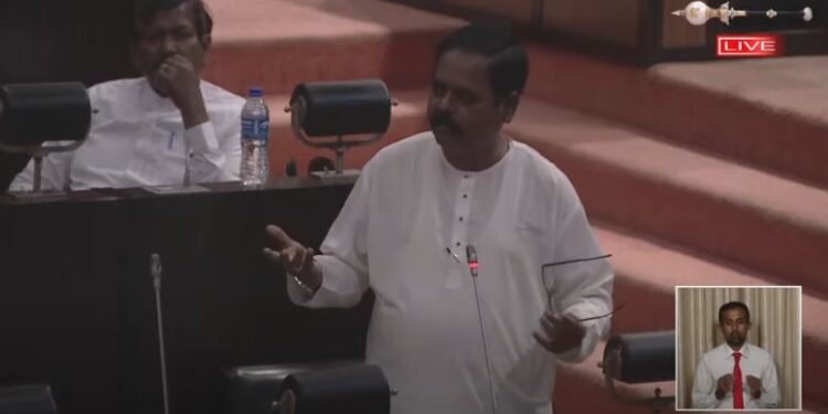 பிரதமருக்கு எதிரான நம்பிக்கையில்லா பிரேரணைக்கு ஆதரவில்லை!! சிறிதரன் எம்.பி