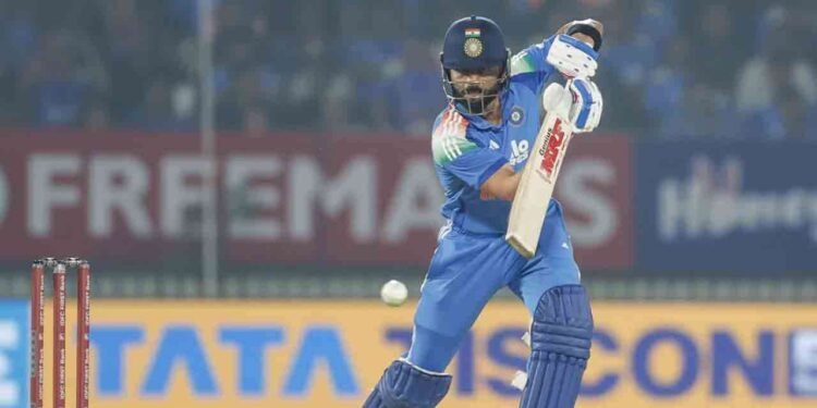 சங்கா மற்றும் சச்சினின் சாதனையை தகர்த்த விராட் கோலி