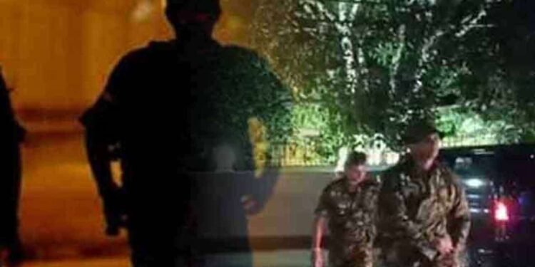 ஒரே நாளில் 30,000 பேர் சோதனை; 596 பேர் கைது