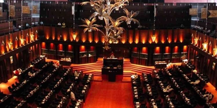 இவ்வருடத்தின் முதலாவது பாராளுமன்ற அமர்வு இன்று!