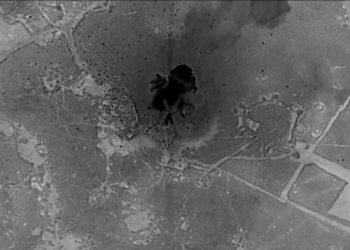 சிரியாவில் ஐஎஸ் இலக்குகள் மீது அமெரிக்கா பாரிய தாக்குதல்