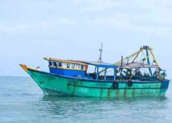 இலங்கை கடற்பரப்பில் மேலும் 11 இந்திய மீனவர்கள் கைது – கடற்படை நடவடிக்கை தீவிரம்