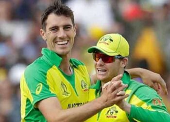 டி20 உலகக்கிண்ண அணியிலிருந்து ஸ்மித், பெட் கம்மின்ஸ் நீக்கம்!