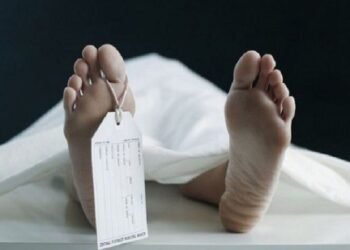 மட்டக்களப்பில் வர்த்தக நிலையம் முன்பாக இளைஞன் சடலமாக மீட்பு – விசாரணை ஆரம்பம்!