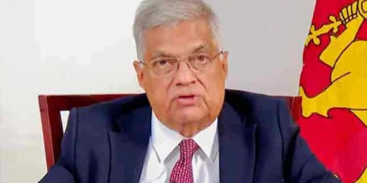 விகாரை சொத்துக்களில் கைவைக்க வேண்டாம் என ரணில் எச்சரிக்கை