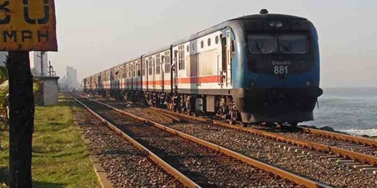 கரையோர ரயில் சேவைகளில் தாமதம் குறித்த அறிவிப்பு