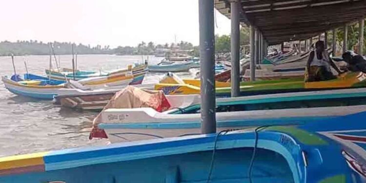 சிலாபத்தில் மீன்பிடிக்கச் சென்ற இரு மீனவர்கள் மாயம்