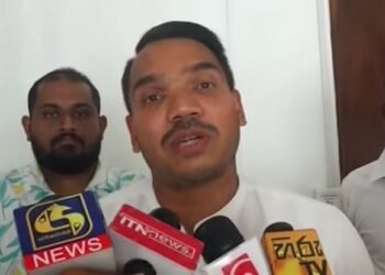 விசாரணைகளின் பின்னர் சிஐடியில் இருந்து நாமல் வெளியேறினார்