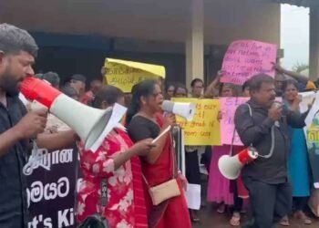 கிவுல் ஓயா நீர்த்தேக்க திட்டத்திற்கு எதிர்ப்பு தெரிவித்து மாபெரும் போராட்டம்