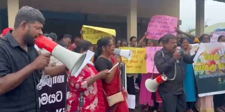 கிவுல் ஓயா நீர்த்தேக்க திட்டத்திற்கு எதிர்ப்பு தெரிவித்து மாபெரும் போராட்டம்