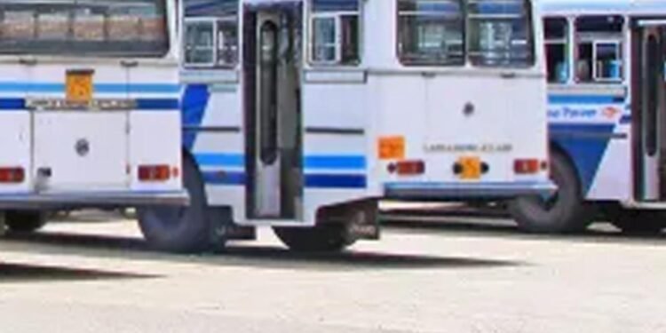 போதையில் பேருந்து செலுத்திய சாரதிகள் மற்றும் நடத்துனர்கள் 7 பேர் கைது!