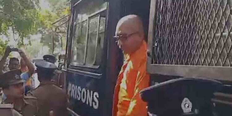 திருகோணமலை சம்பவம் – கைதான தேரர்களுக்கு மீண்டும் விளக்கமறியல்