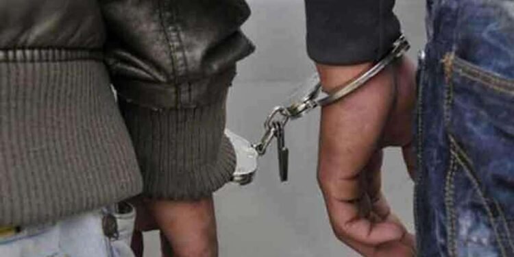 நாட்டை உலுக்கிய படுகொலைகளுக்கு உதவிய சந்தேகநபர்கள் கைது