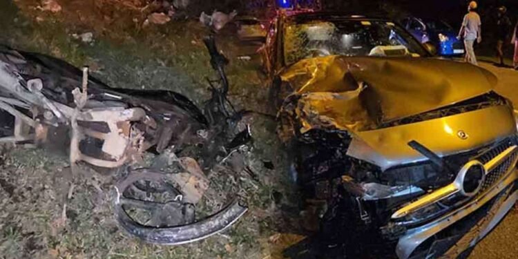 காலியில் கோர விபத்து: தந்தையும் மகனும் உயிரிழப்பு