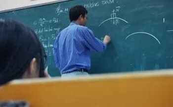 பட்டதாரி ஆசிரியர் பணிக்கு விண்ணப்பங்கள் கோரப்படுகின்றன!