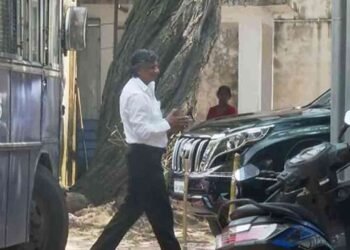 சமன் ஏக்கநாயக்க விளக்கமறியலில்